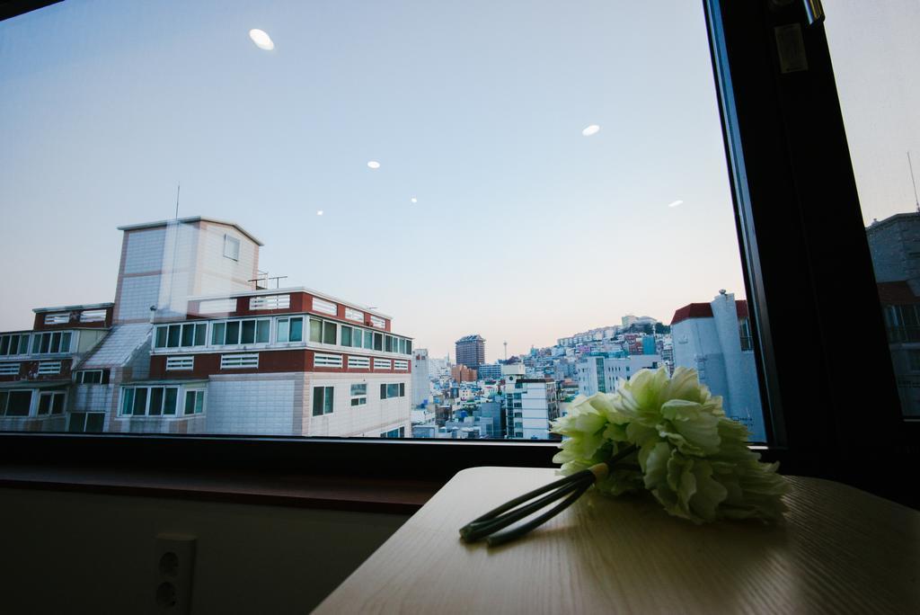 Morning Dew Guesthouse Busan Exterior foto